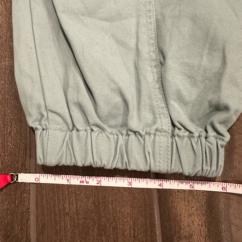 Forever 21 Women’s Mint Green Cargo Pants - SIZE XL - Picture 6 of 8